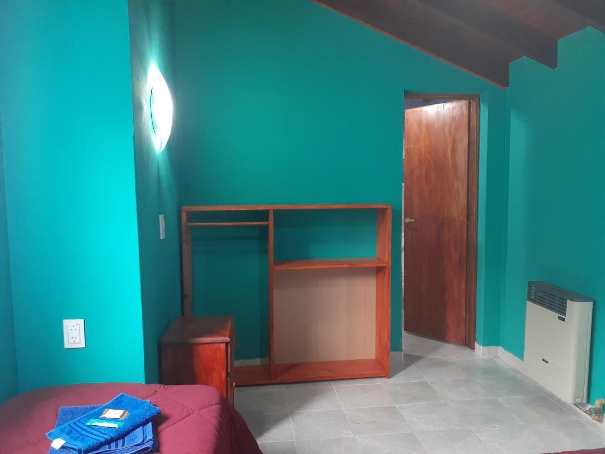 Hostel Luna Country Эль-Чальтен Экстерьер фото