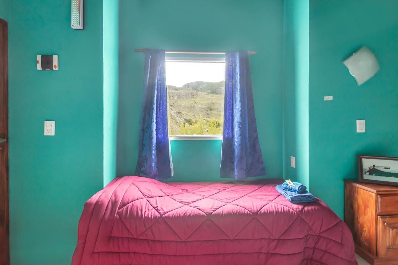 Hostel Luna Country Эль-Чальтен Экстерьер фото