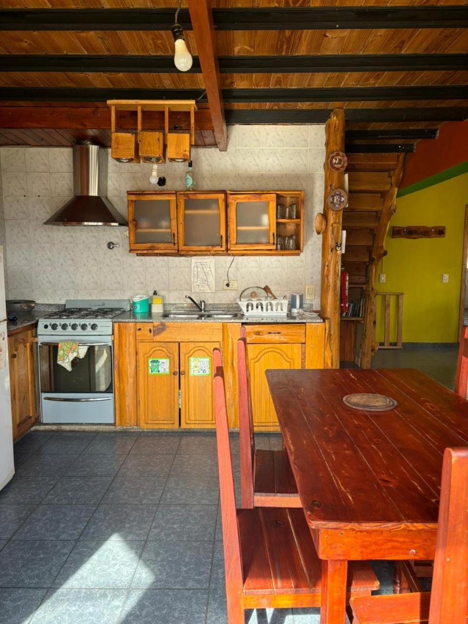 Hostel Luna Country Эль-Чальтен Экстерьер фото